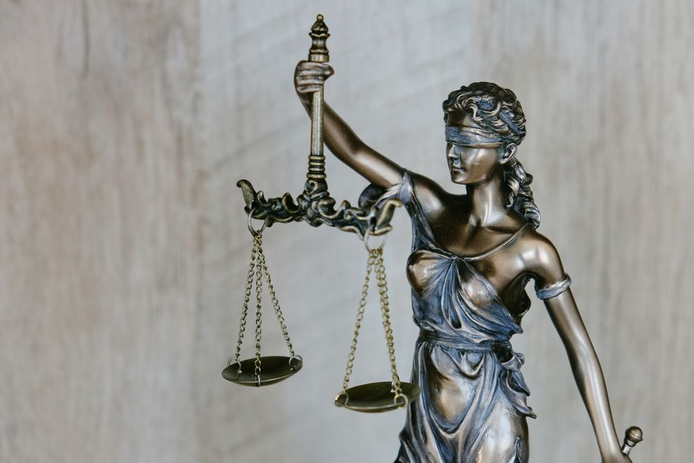 Statue of Lady Justice. Photo: Tingey Injury Law Firm / Unsplash